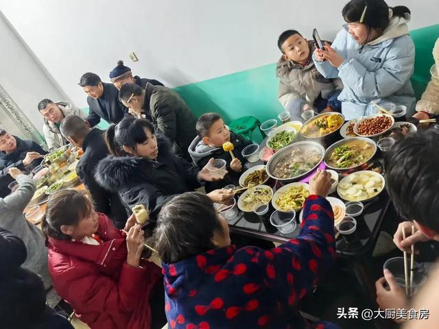 议中老年人：有空没空5件大事记得做讨吉利PG麻将胡了免费试玩模拟器明日正月十四建(图3)